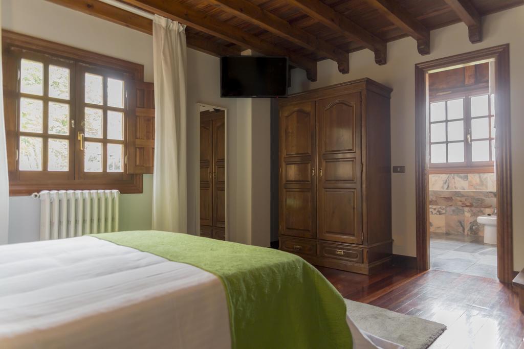 Hotel Don Pablo Pechón Esterno foto